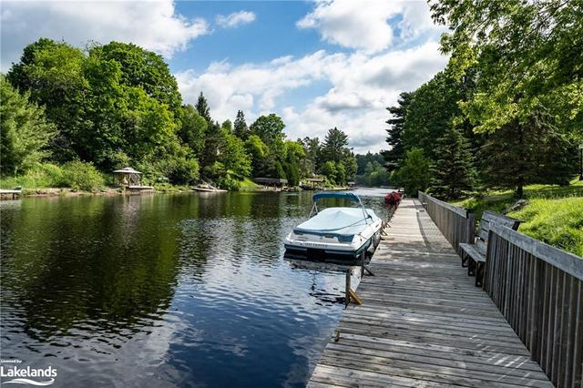 97 Shoreline Drive, House attached with 3 bedrooms, 2 bathrooms and 2 parking in Bracebridge ON | Image 36