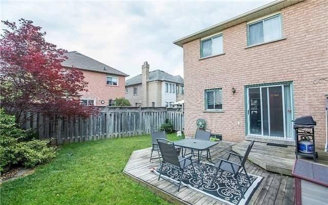 3885 Rippleton Lane, House semidetached with 3 bedrooms, 2 bathrooms and 3 parking in Mississauga ON | Image 16