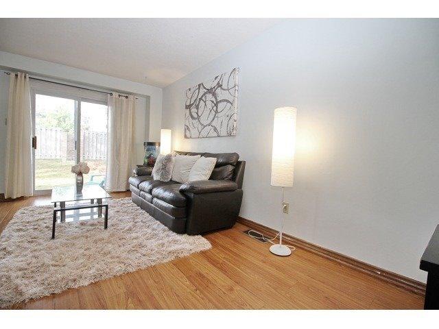 14 - 14 Enmount Dr, Townhouse with 3 bedrooms, 2 bathrooms and 2 parking in Brampton ON | Image 28