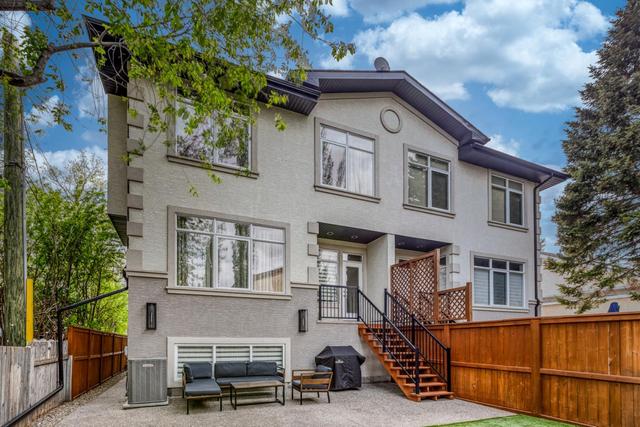 424 29 Avenue Ne, Home with 3 bedrooms, 3 bathrooms and 4 parking in Calgary AB | Image 36