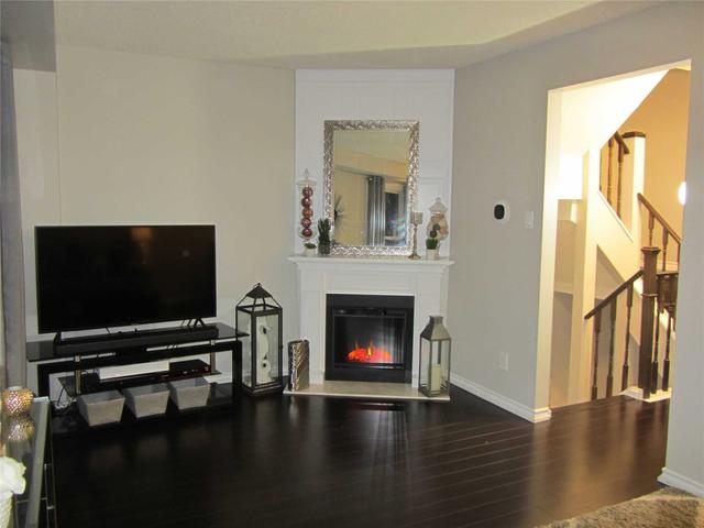 22 - 5878 Montevideo Rd, Townhouse with 3 bedrooms, 2 bathrooms and 2 parking in Mississauga ON | Image 7