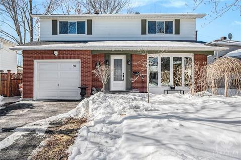 18 Bearbrook Road, House detached with 4 bedrooms, 2 bathrooms and 3 parking in Ottawa ON | Card Image