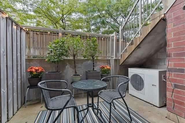 102 - 30 Elsie Lane, Townhouse with 3 bedrooms, 2 bathrooms and 1 parking in Toronto ON | Image 17