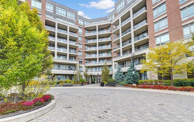 221 - 2480 Prince Michael Dr, Condo with 2 bedrooms, 2 bathrooms and 1 parking in Oakville ON | Image 1