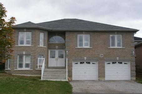 24 Bannerman Dr, House detached with 3 bedrooms, 3 bathrooms and 4 parking in Bradford West Gwillimbury ON | Image 1