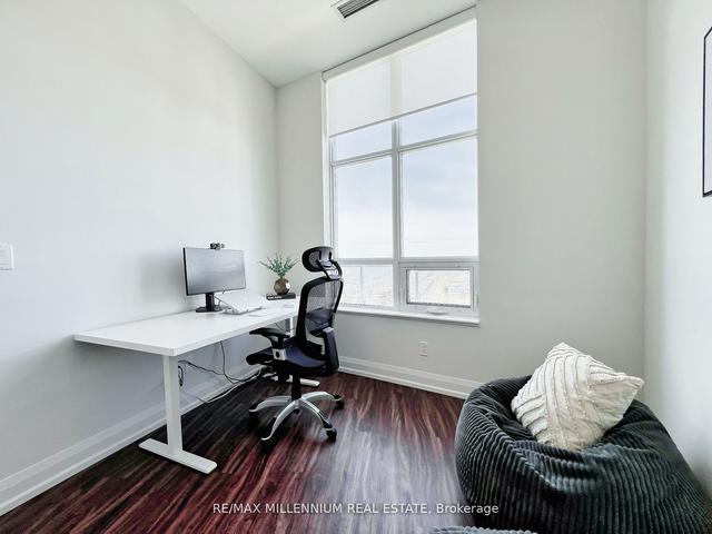 1904 - 25 Fontenay Crt, Condo with 2 bedrooms, 2 bathrooms and 1 parking in Toronto ON | Image 5