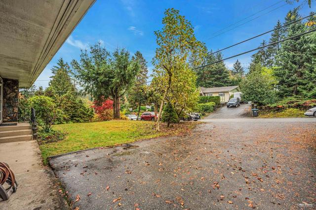 37 Seaview Drive, House detached with 5 bedrooms, 2 bathrooms and null parking in Port Moody BC | Image 21