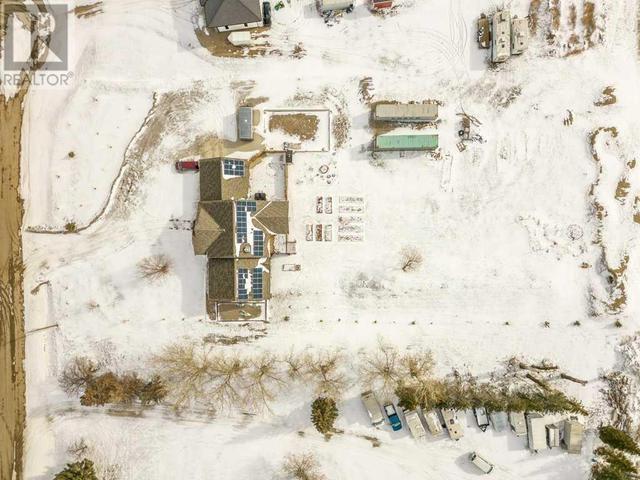 9, - 94027 843 Highway, House detached with 3 bedrooms, 2 bathrooms and 8 parking in Lethbridge County AB | Image 48