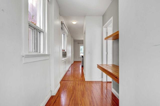 1301 Dupont St, House detached with 3 bedrooms, 3 bathrooms and 2 parking in Toronto ON | Image 25