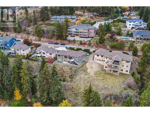 1007 Aurora Heights, House detached with 6 bedrooms, 3 bathrooms and 2 parking in West Kelowna BC | Image 58