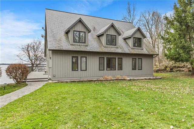1808a&b Howe Island Drive, House detached with 3 bedrooms, 2 bathrooms and 10 parking in Frontenac Islands ON | Image 1