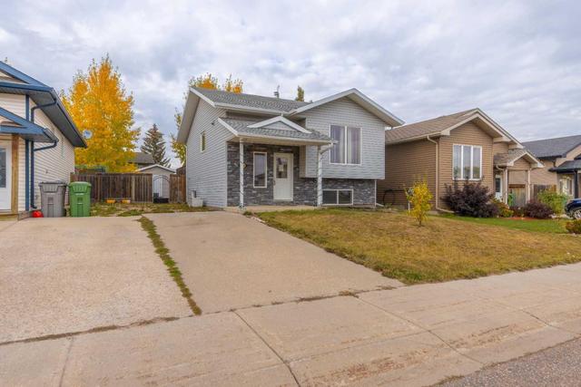 4610 20 Street, House detached with 4 bedrooms, 2 bathrooms and 2 parking in Lloydminster (Part) SK | Image 2