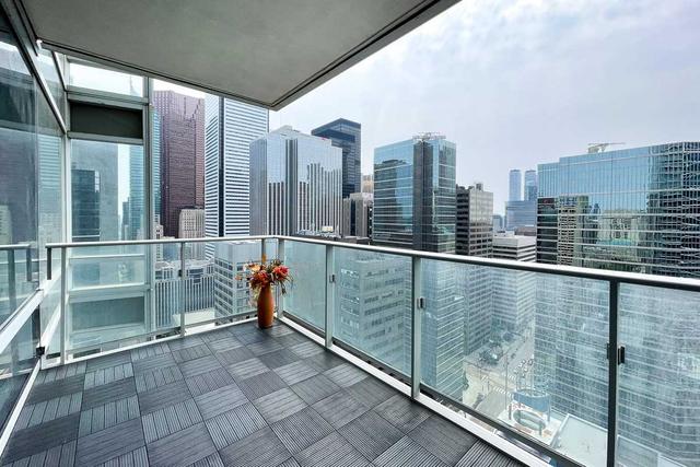 2909 - 180 University Ave, Condo with 2 bedrooms, 3 bathrooms and 1 parking in Toronto ON | Image 30
