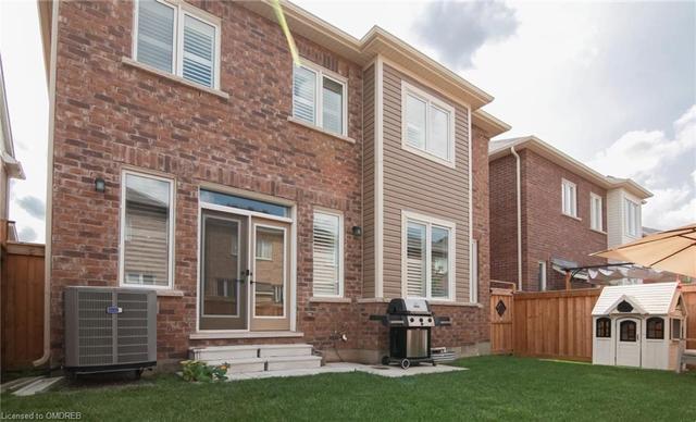 363 Emmett, House detached with 4 bedrooms, 3 bathrooms and 6 parking in Milton ON | Image 15