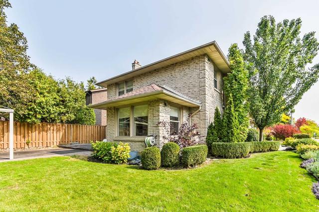 208 Carlton Rd, House detached with 4 bedrooms, 3 bathrooms and 4 parking in Markham ON | Image 35