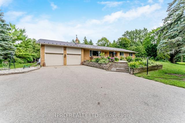 19997 Willoughby Rd, House detached with 3 bedrooms, 3 bathrooms and 12 parking in Caledon ON | Image 1