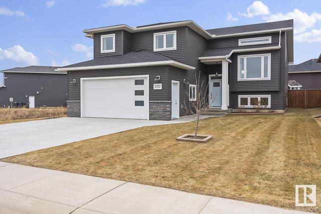 1717 Crestview Wy, House detached with 5 bedrooms, 3 bathrooms and null parking in Cold Lake AB | Image 45