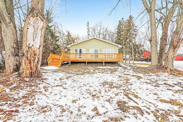 1117 Islandview Dr, House detached with 3 bedrooms, 1 bathrooms and 3 parking in Otonabee South Monaghan ON | Image 16