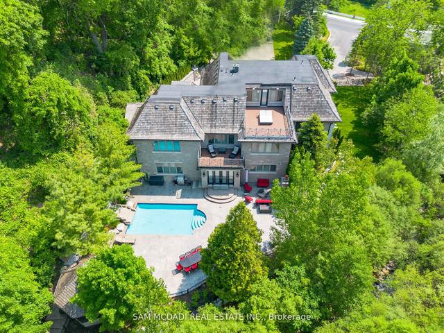 158 Edenbridge Dr, House detached with 4 bedrooms, 6 bathrooms and 10 parking in Toronto ON | Image 30