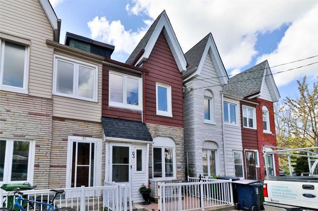 63 Shirley St, House attached with 3 bedrooms, 2 bathrooms and 0 parking in Toronto ON | Image 12