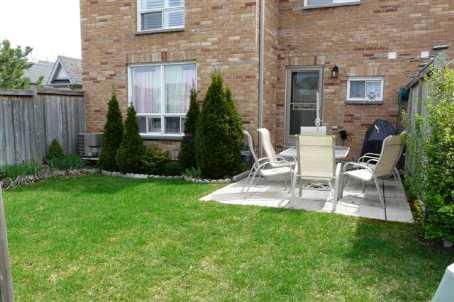 1b - 5865 Dalebrook Cres, Townhouse with 3 bedrooms, 3 bathrooms and 2 parking in Mississauga ON | Image 8