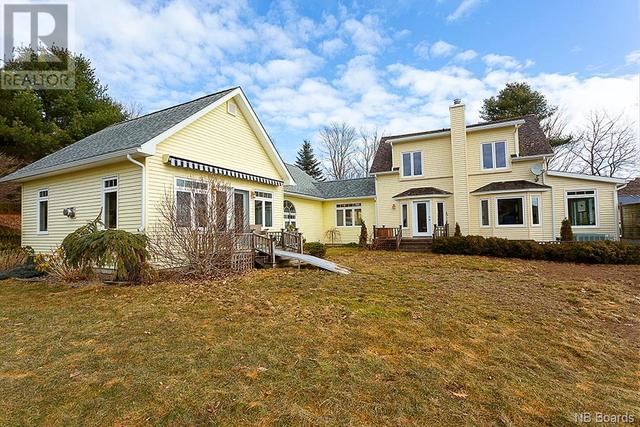 8191 Route 102, House detached with 3 bedrooms, 2 bathrooms and null parking in Westfield NB | Image 2