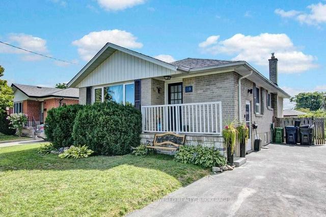 23 Dalcourt Dr, House detached with 3 bedrooms, 1 bathrooms and 2 parking in Toronto ON | Image 12