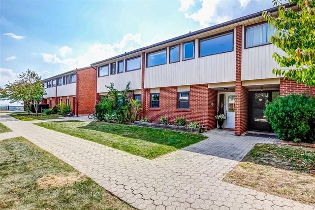 24 - 530 Falgarwood Dr, Townhouse with 3 bedrooms, 3 bathrooms and 2 parking in Oakville ON | Image 12