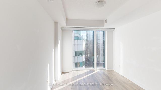 1103 - 87 Peter St, Condo with 2 bedrooms, 1 bathrooms and 0 parking in Toronto ON | Image 20