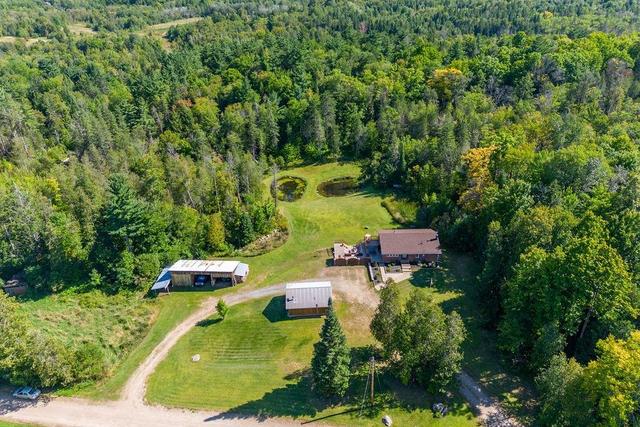 1318 Scenic Road, House detached with 3 bedrooms, 2 bathrooms and 10 parking in Killaloe, Hagarty and Richards ON | Image 2