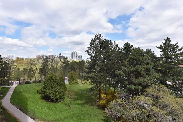 403 - 270 Scarlett Rd, Condo with 3 bedrooms, 2 bathrooms and 1 parking in Toronto ON | Image 26