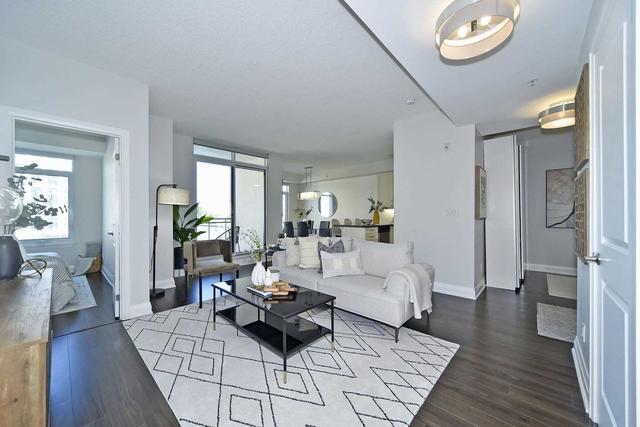 310 - 24 Woodstream Blvd, Condo with 1 bedrooms, 2 bathrooms and 2.5 parking in Vaughan ON | Card Image