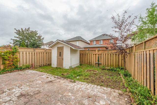 202 Sherwood Rd, House semidetached with 3 bedrooms, 2 bathrooms and 2 parking in Milton ON | Image 27