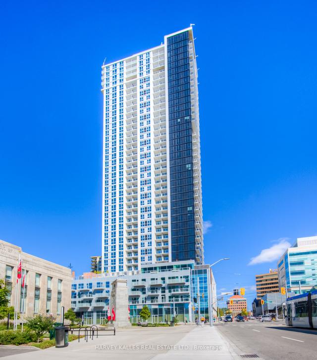 1005 - 60 Frederick St, Condo with 1 bedrooms, 1 bathrooms and 1 parking in Kitchener ON | Image 3
