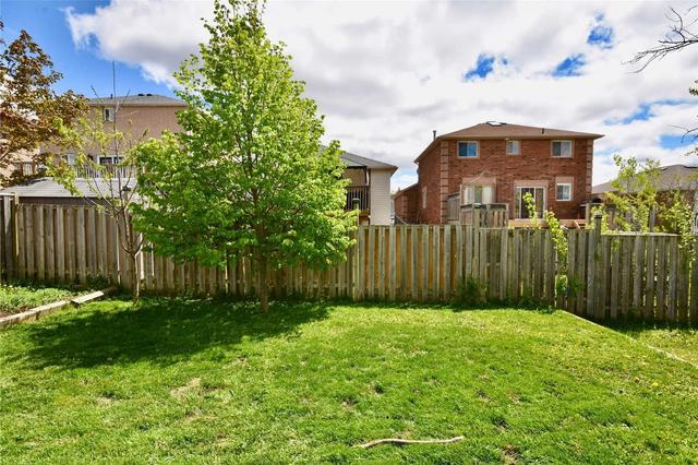 13 Columbia Rd, House detached with 3 bedrooms, 2 bathrooms and 6 parking in Barrie ON | Image 20