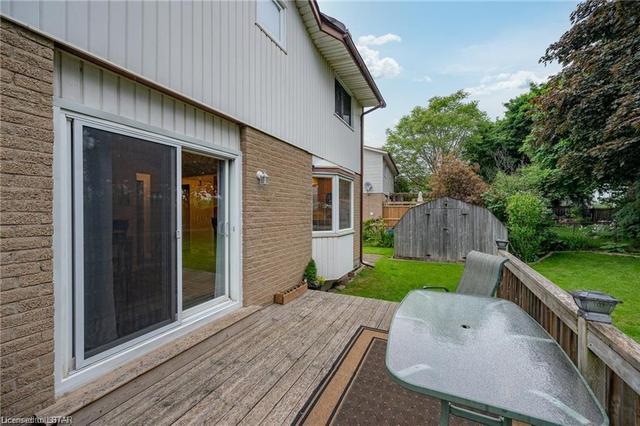 54 Bexhill Drive, House detached with 4 bedrooms, 1 bathrooms and 3 parking in London ON | Image 36