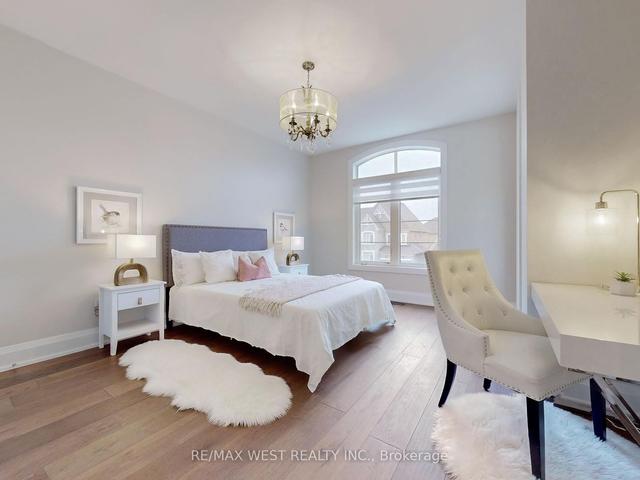 5199 Symphony Crt, House detached with 4 bedrooms, 5 bathrooms and 7 parking in Mississauga ON | Image 21
