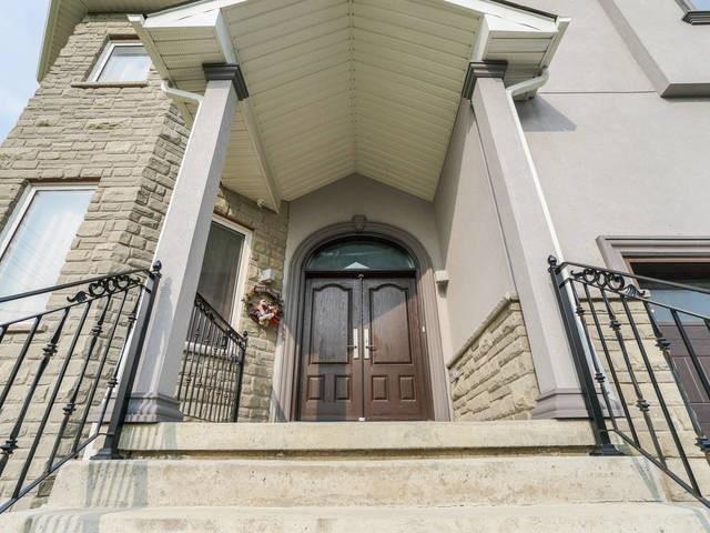 3369 Mayfield Rd, House detached with 6 bedrooms, 10 bathrooms and 10 parking in Brampton ON | Image 12