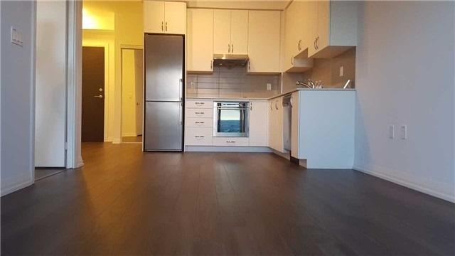 3901 - 55 Ann O'reilly Rd, Condo with 1 bedrooms, 1 bathrooms and 1 parking in Toronto ON | Image 5