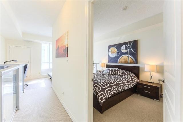 Lph10 - 1 Avondale Ave, Condo with 1 bedrooms, 2 bathrooms and 1 parking in Toronto ON | Image 11