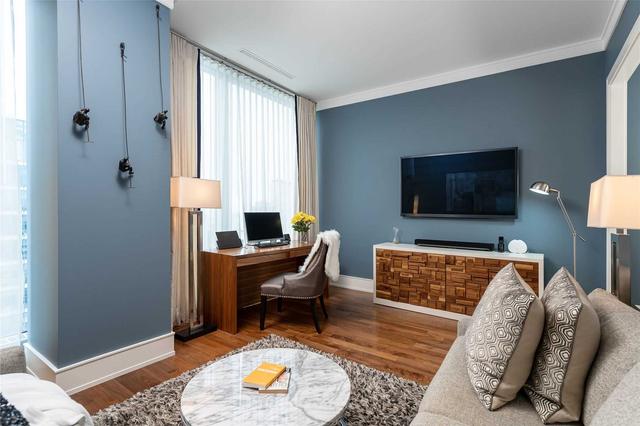4603 - 183 Wellington St W, Condo with 3 bedrooms, 4 bathrooms and 2 parking in Toronto ON | Image 6