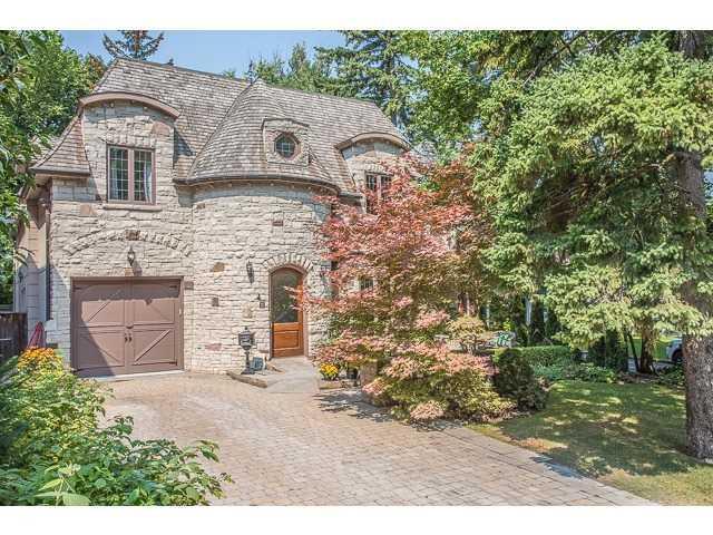 4 Ivor Rd, House detached with 5 bedrooms, 5 bathrooms and 6 parking in Toronto ON | Image 1