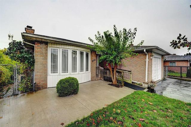 354 Elliott St, House detached with 3 bedrooms, 2 bathrooms and 4 parking in Cambridge ON | Image 12