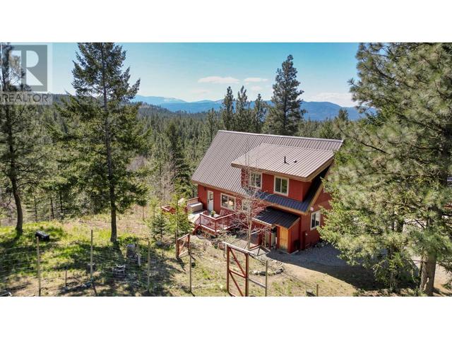 155 Cougar Court Court, House detached with 3 bedrooms, 2 bathrooms and 2 parking in Okanagan Similkameen A BC | Image 3