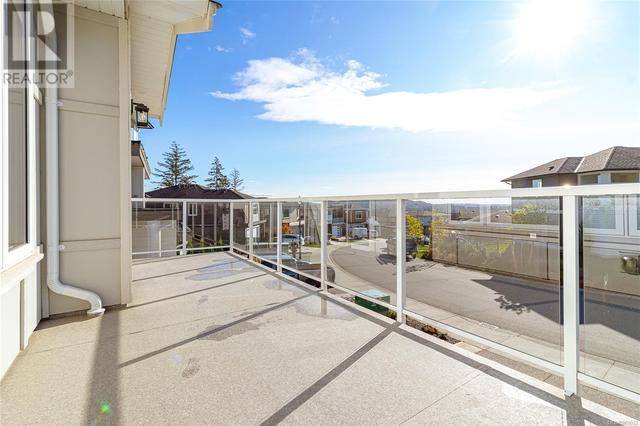 2406 Azurite Cres, House detached with 5 bedrooms, 3 bathrooms and 4 parking in Langford BC | Image 31