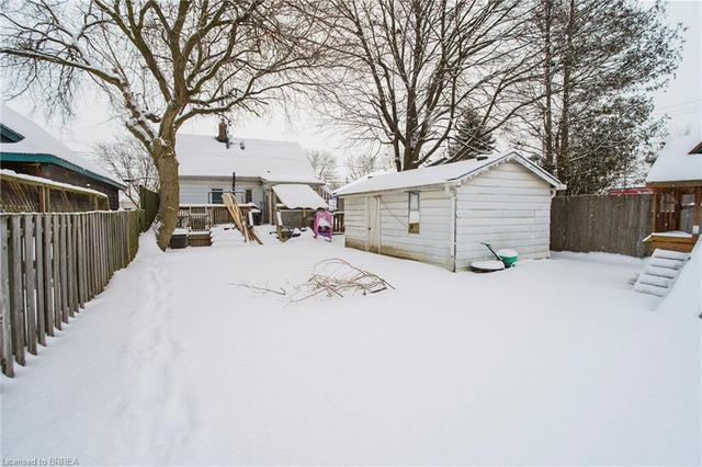 474 St Paul Avenue, House detached with 4 bedrooms, 1 bathrooms and 3 parking in Brantford ON | Image 19