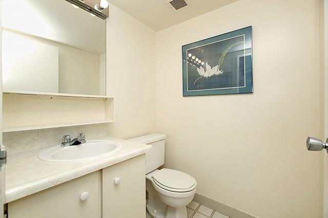 211 - 1801 O'connor Dr, Condo with 3 bedrooms, 2 bathrooms and 1 parking in Toronto ON | Image 13