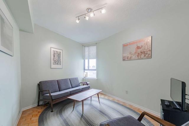 d18 - 288 Mill Rd, Condo with 3 bedrooms, 3 bathrooms and 2 parking in Toronto ON | Image 8