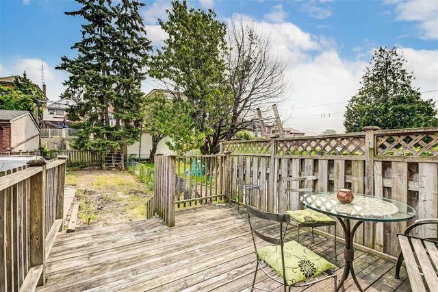 501 Westmount Ave, House semidetached with 3 bedrooms, 1 bathrooms and 1 parking in Toronto ON | Image 10