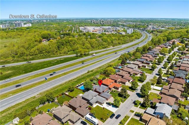 76 Barbican Trail, House detached with 4 bedrooms, 3 bathrooms and 4 parking in St. Catharines ON | Image 42